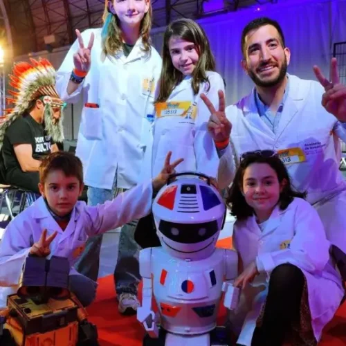un-grupo-de-pequenos-inventores-de-zaragoza-revoluciona-el-plato-de-got-talent